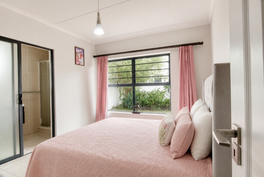 3 Bedroom Property for Sale in De Velde Western Cape